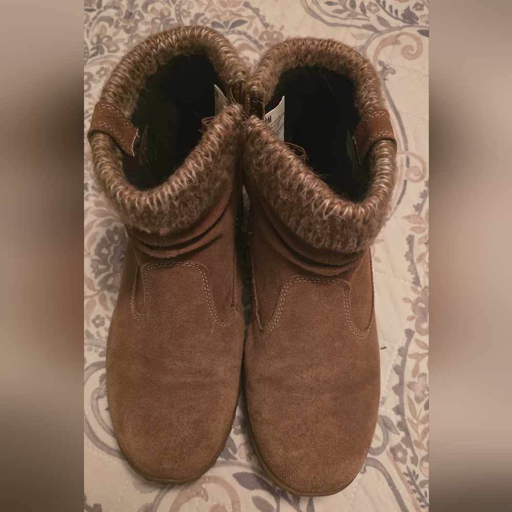 Khombu Laura Brown Faux Fur Trim Lined Ankle Snow Boots Women's 9M Side Zip